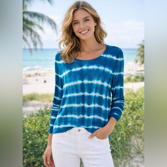 Kensie Sweaters - Kensie - Turquoise Blue Tie Dye Look Light V-neck Sweater - L